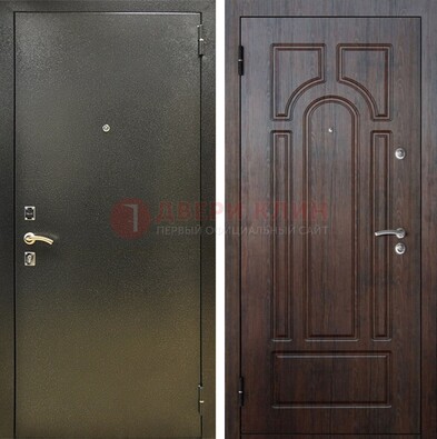 Железная темно-серая дверь с порошковым напылением и МДФ Тисненый орех ДП-275 в Луховицах
