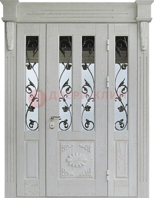 Входная парадная дверь со стеклом и ковкой в белом цвете ДПР-93 в Луховицах