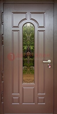 Металлическая коричневая дверь Винорит со стеклом и ковкой ДСК-210 в Ногинске