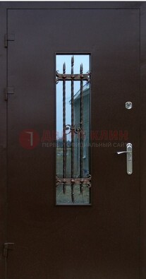 Надежная металлическая дверь со стеклом и ковкой ДСК-47 в Луховицах