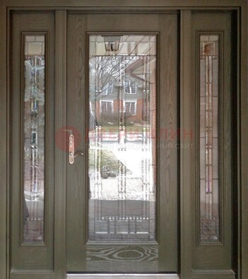 Коричневая стальная дверь с массивом дуба с витражом ВЖ-16 в Луховицах